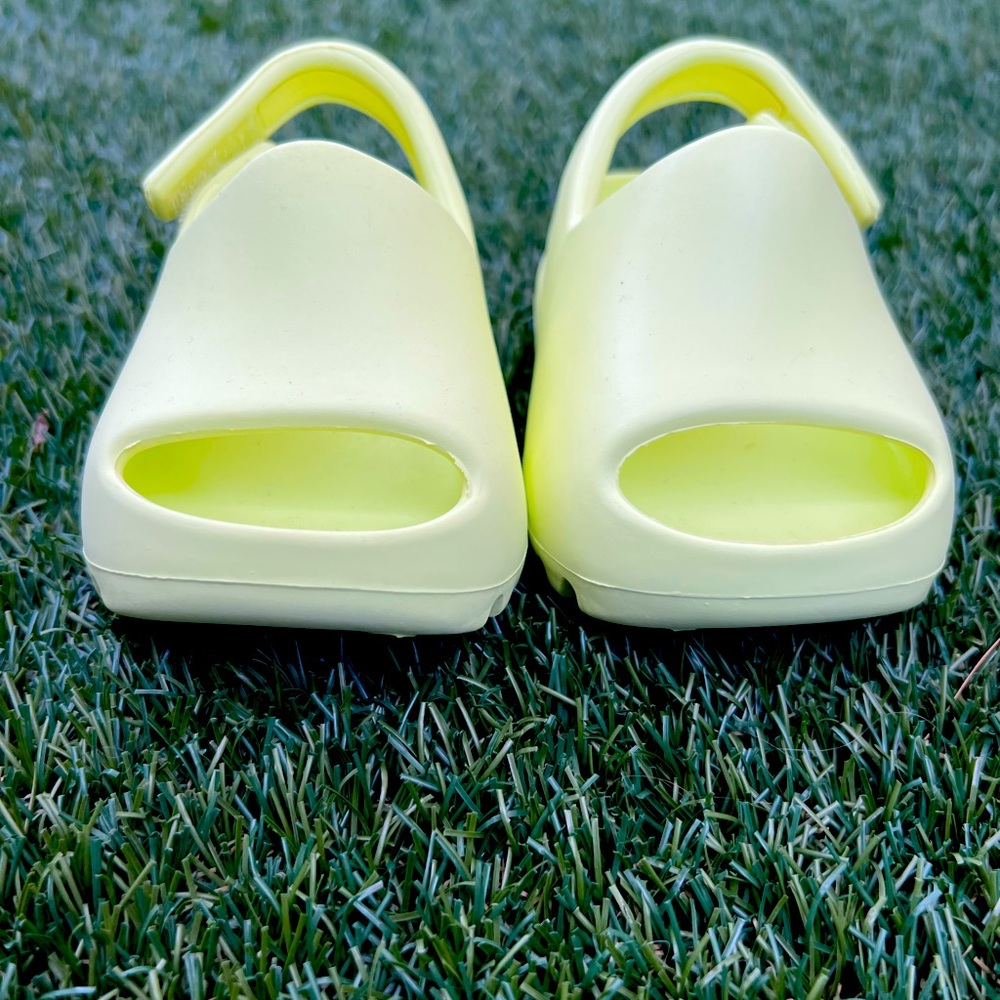 Adidas Yeezy Slides Green Glow
